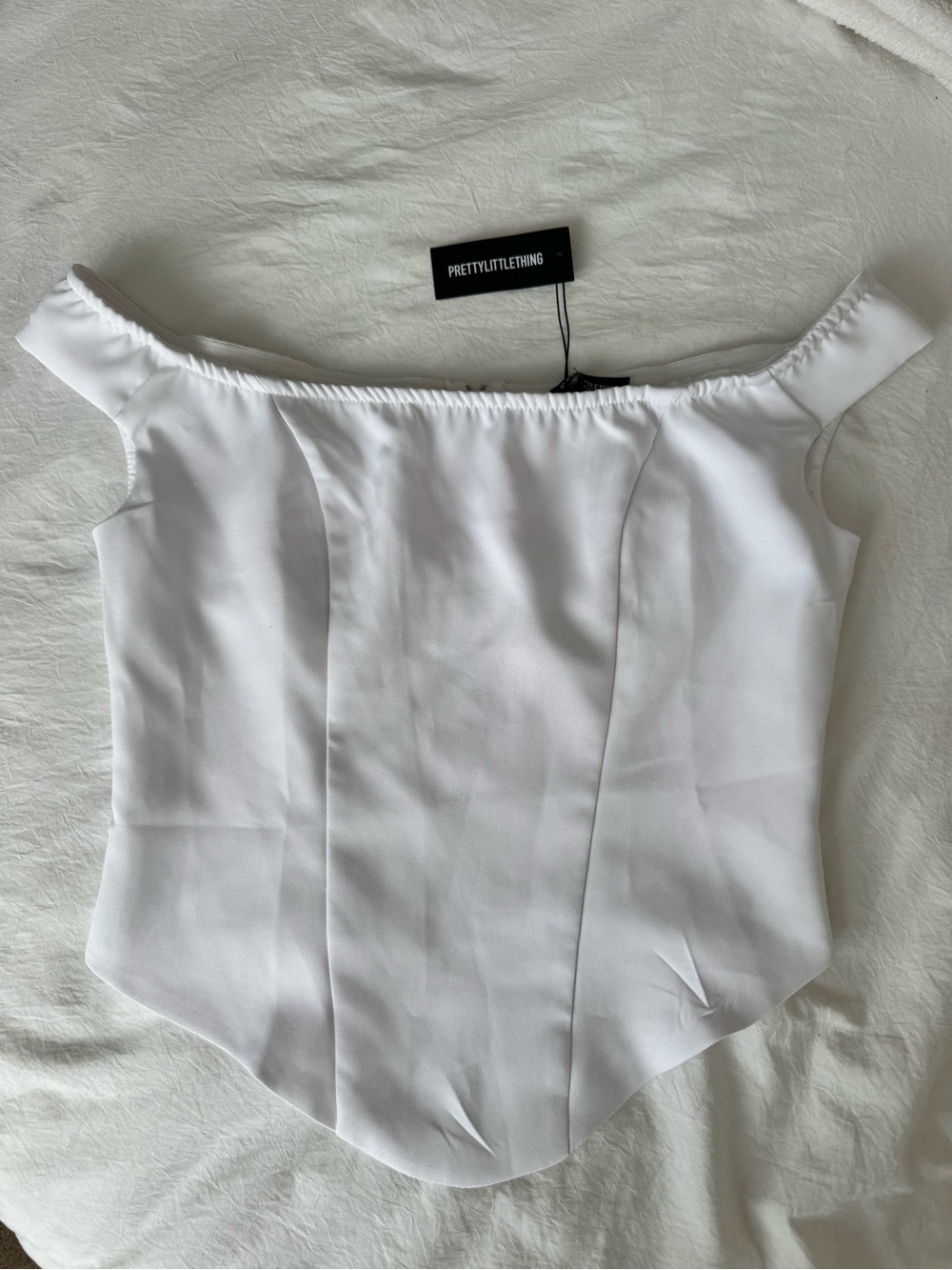 PRETTYLITTLETHING White Off-The-Shoulder Corset Camisole